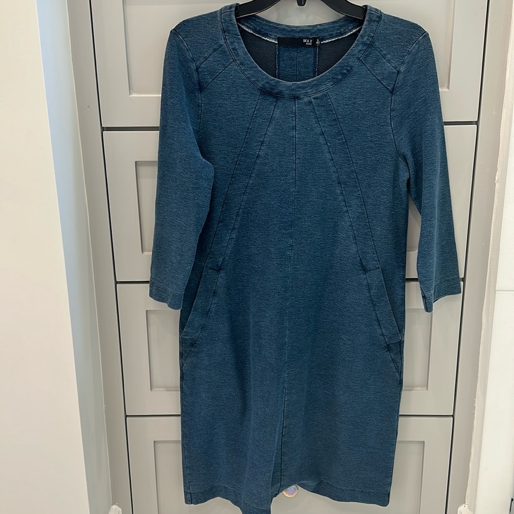 Max Jeans chambray dress with pockets! Size S